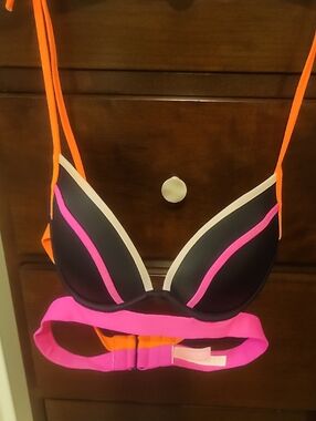 NWOT Victoria's Secret Hot Pink & Neon Orange Bikini Top Size 34B